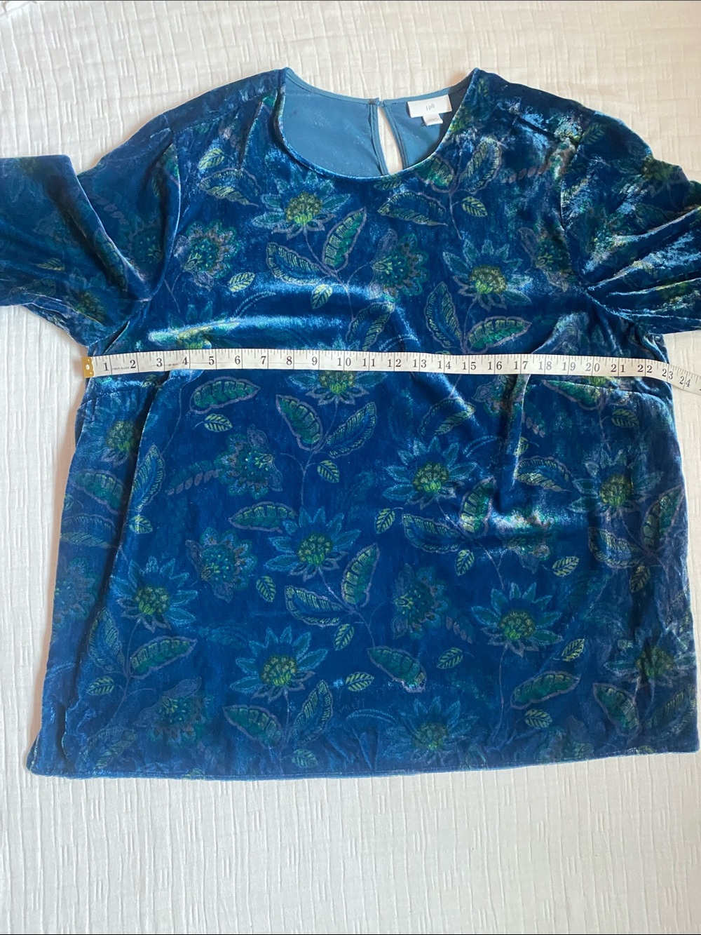 J. Jill Blue Floral Velvet 3/4 Sleeves Top with Green Accents - Picture 6 of 9